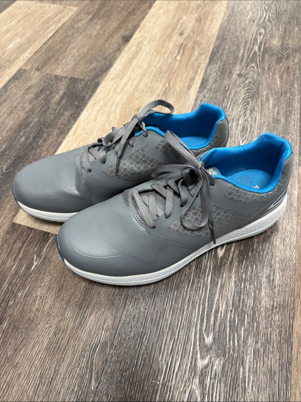 Skechers Gray Golf Sneakers with Blue Interior